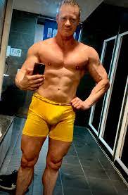 taipeimuscle (u/pscole) 