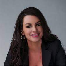 7 Office Red Flags Smart Women Notice Early