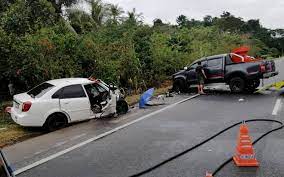 Kemalangan di lebuh raya rawang hari ini, lebuh raya utara selatan libatkan treler dan kereta kira2 5 petang td dari punca kesesakan di sepanjang 9km dari. 4 Beranak Antara 5 Maut Kemalangan Free Malaysia Today Fmt