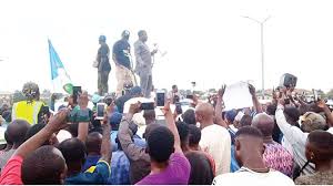 During the visit, igboho also tried to comb … Igboho Didn T Want To Flee Nigeria Monarch Punch Newspapers