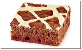 Eines der ersten dinge, die ich sah, als ich die empfangshalle betrat, war diese. Schokoladen Kirsch Kuchen Vom Blech Rezept