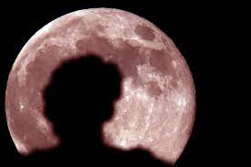 The moon will be a little pink monday night. What Time Is The Full Pink Moon When To See April Full Moon What It Means
