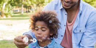 Anak tidak hanya harus diajarkan sisi intelektual saja, tapi juga sisi spiritual dan emosionalnya. 6 Tips Ajar Anak Bercakap Melalui Permainan Bubbles Jiwadamai