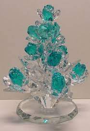 pin by marco medina on krasota vo vsyom swarovski crystal figurines crystal figurines crystal rose