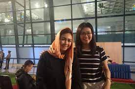 Dalam periode itu, pasangan muhamad ahsan di ganda putra indonesia itu berpastisipasi pada ajang premier badminton league 2020 di india dan kejuaraan beregu asia 2020 di fillipina. Lihat Sang Suami Juara Istri Hendra Setiawan Tuliskan Komentar Nyeleneh Ini Semua Halaman Bolastylo Bolasport Com