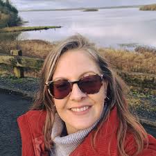 Hi to my latest followers! This is me, Sarah. 📦I am currently boxing up my  home studio, for a move into my new Flower Studio in Enniskillen, in  between planning for creating