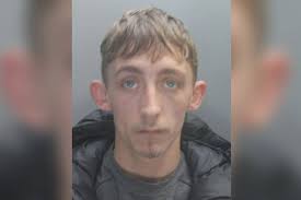 Notorious underworld gun runner linked to bombs and drugs dies in prison