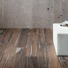 An diesem konzept hat hermitage fliesen frankfurt festgehalten und wird heute von manchem kunden als „cooler laden bezeichnet. Fliesen Wunsch Die Fliesenausstellung In Rhein Main