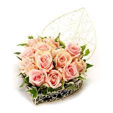 One gerbera flower, ilex berries, aspidistra leaves, twigs (preferably, of equal thickness) 3. Send Best Heart Shaped Valentines Flower To Japan Florajapan Com