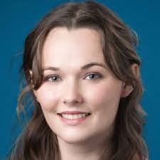 Samantha Warren's Instagram, Twitter & Facebook