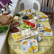 meri merii adli kullanicinin benim yemeklerim panosundaki pin yemek sunumu yemek