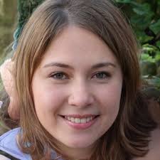 Dina Wood (@DinaWood)