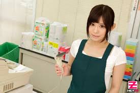 1Pondo JPornAccess Kurumi Chino 千野くるみ コンドームの試着、できますよ！〜ついでに私に試乗してください！〜  Heyzo 1370