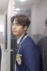 He trained for only 7 months and was the last member to join the group. Jackson Wang For Knowing Brothers Got7 S Jackson Amino