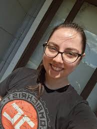 I need the name of a contractor who can inspect my house and give me a  bid!!! Throw me a name please.....