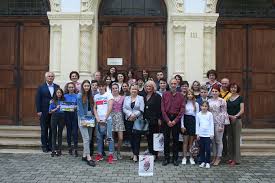 Ce parere aveti de colegiul national nichita stanescu? Colegiul NaÅ£ional Mihai Viteazul GazdÄƒ A Concursului De Proiecte De Mediu
