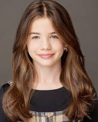 Lisa Robitaille Makeup and Hair by @ltbeautyy