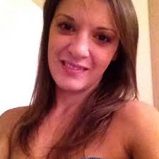 elisa carbone (@carbone_ely)