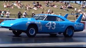 The national association for stock car auto racing (nascar) makes and enforces numerous rules and regulations that transcend all racing series. Plymouth Superbird 1 4 Mile 10 28 140mph Youtube
