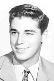 Lowell Milton Obituary