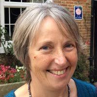 Flora Bennett (@florambennett)