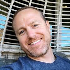 Eric Nofsinger's Instagram, Twitter & Facebook