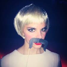 Meagan Roy (@meaganaroy)