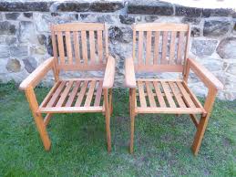 Shop the best uk selection of wooden garden chairs on furnish.co.uk, the luxury home interiors marketplace. Uk Gardens Set Of 2 Wooden Garden Dining Chair Armchairs Uk Gardens Co Uk