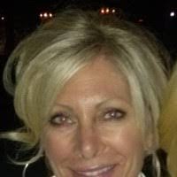 Lisa Spriggs's Instagram, Twitter & Facebook