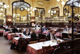 Bouillon Chartier La Brasserie La Plus Mythique De Paris Bouillon Chartier Restaurant Paris Brasserie Parisienne