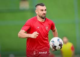 سردار و لباس پرسپولیس بعد از مصاحبه جنجالی
