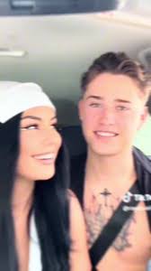 Tyneisha Kelly's Instagram, Twitter & Facebook