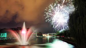 Trois feux d'artifice devaient être tirés depuis la garonne à l'occasion de bordeaux fête le vin. Vers L Annulation Du Feu D Artifice Du 13 Juillet A Troyes