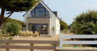 O 2 Cypres Villa Avec Vue Mer Et Piscine Chauffee A 250m Plage De Pors Carn Penmarc H Style Surf Maison Bretagne Villa
