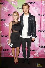 Trama zoey 101 streaming ita: Austin Butler Carrie Diaries Premiere Pair The Carrie Diaries Austin Butler Zoey 101