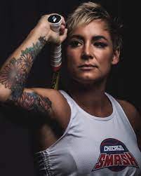 Mattek sands vs svitolina miami open (rain). Bethanie Mattek Sands I Do Have A Serious Face Too Chicagosmash Worldteamtennis Gamesetmattek Ryanloco Facebook
