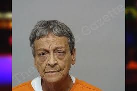 Shirley Suttles's Instagram, Twitter & Facebook