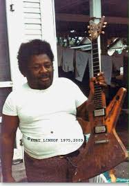 Guitar Prototypes & One-Offs - 1957 NAMM...Gibson Futura. No knobs, no  guard. | Facebook