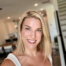 Are there any yoga classes available in Panama City Beach?