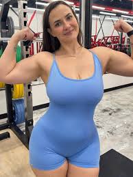 Cherry Lids - Free nude pics, galleries & more at Babepedia