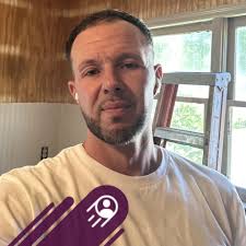 Hello, Does anyone have yearbook photos of 1997-2000 ? I lost all my  yearbooks when I was young.