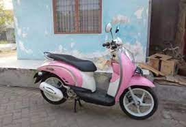 Tampilannya yang retro menjadikan motor matic 110cc dari honda ini disukai oleh anak muda jaman now. Harga Honda Scoopy 2011 Jual Motor Honda Scoopy 2011 Bekas