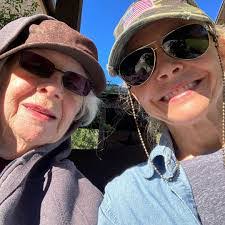 Teresa Teater's Instagram, Twitter & Facebook