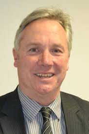 Greens' Richard Di Natale slams Catholic school sector for 'leeching' money  off public students