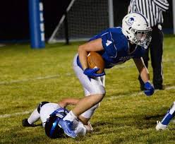 Star linebacker Brady looks to lead Salem past Londonderry, into state  semis