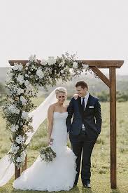 Take these floral wedding arches, arbors, and altar ideas as proof. Archway Wedding Decoration