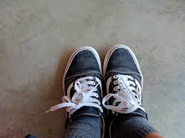 Aku yang seksa nak ikat tali kasut ni. Mizal S Channel Blog Kayuh Jangan Tak Kayuh Page 2