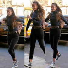 Sasha obama tiktok went viral on twitter. 160 The Beautiful Obama Women First Daughters Ideas In 2021 Obama First Daughter Malia And Sasha