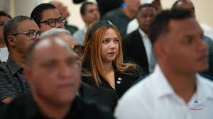 Gobernadora de Azua rinde cuentas destacando millonarias inversiones y  gestión transparente en la provincia Azua.