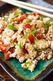 Scrambled Tofu With Tomatoes Scallions And Soy Sauce Recipe Recipes With Soy Sauce Tofu Healthy Breakfast